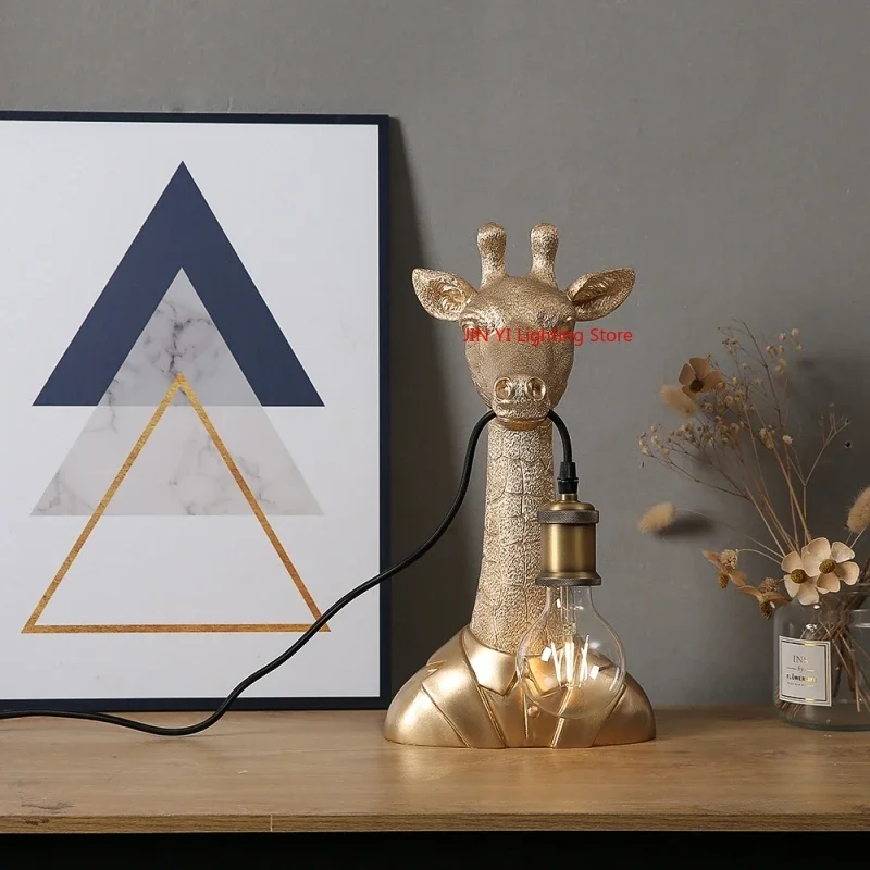 Golden Hot Sales Resin Giraffe - огляд і ціна Decor Lighting Sales