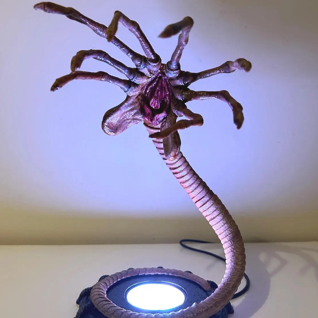 Alien Facehugger Lamp Nightlig - огляд і ціна Lighting Decoration Ideas