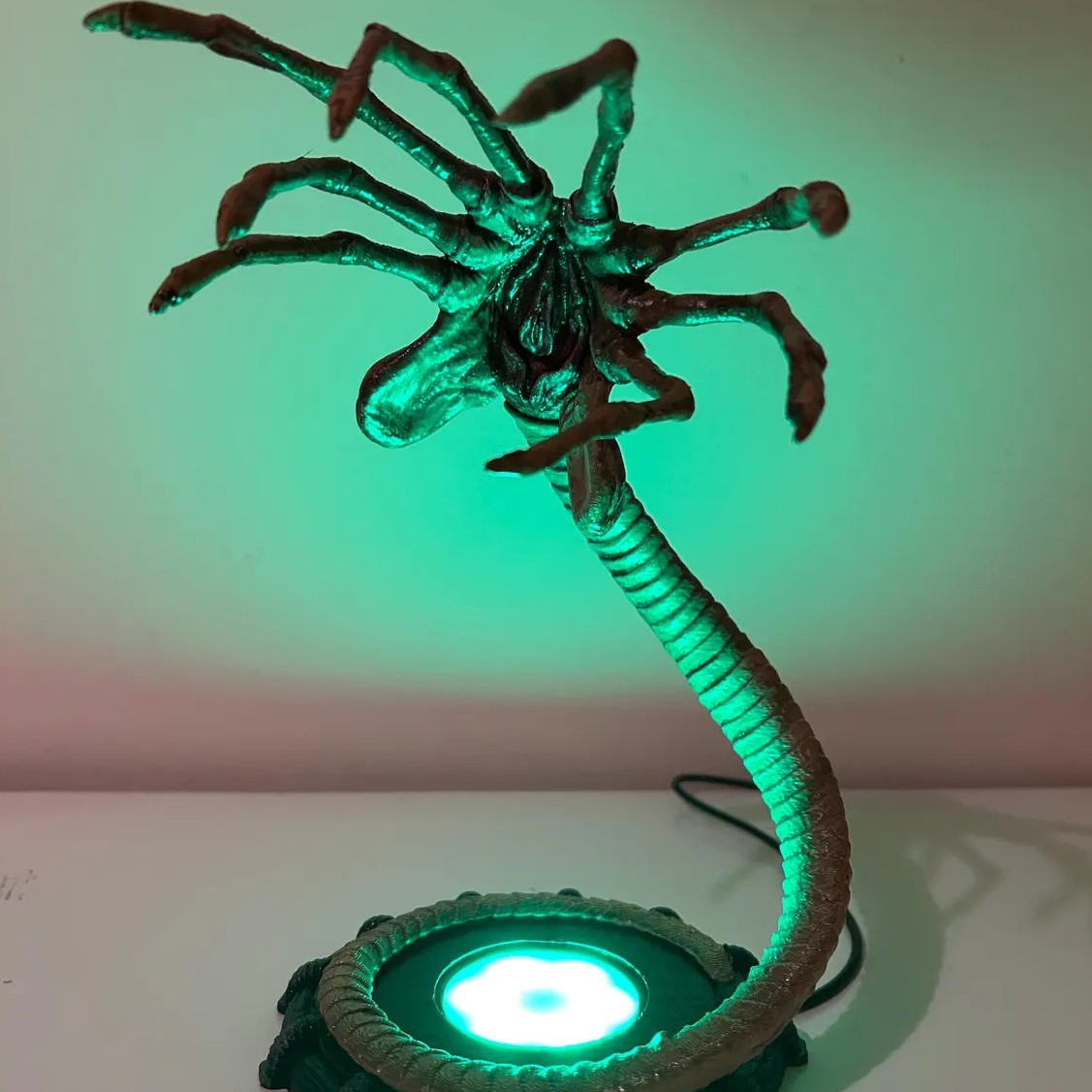 Alien Facehugger Lamp Nightlig - огляд і ціна Lighting Decoration Ideas