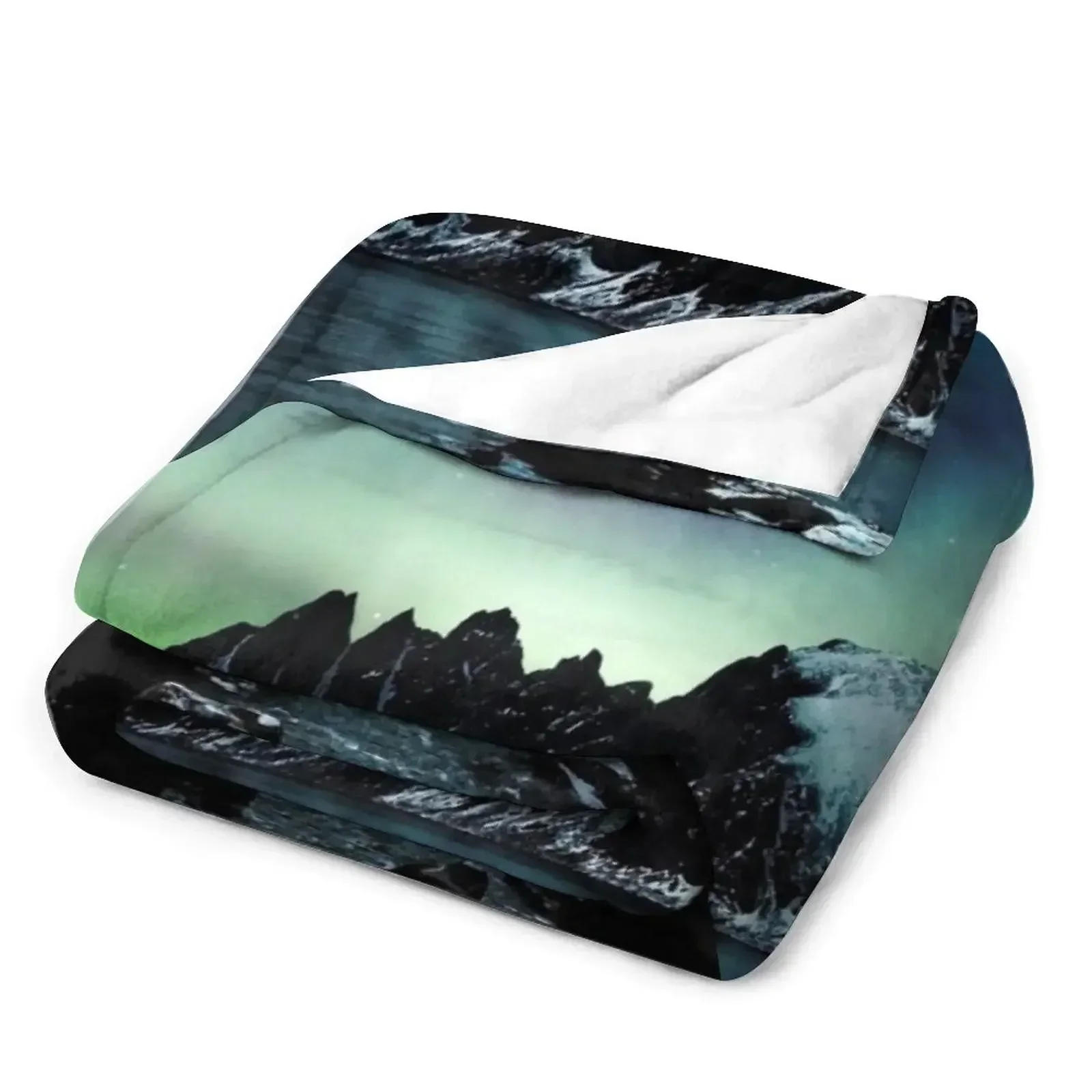 Northern Lights III Throw Blan - огляд і ціна Lighting Decoration Ideas For Home
